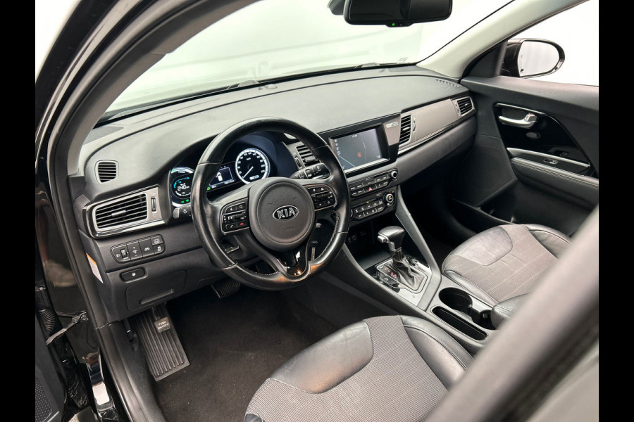 Kia Niro 1.6 GDi Hybrid DynamicLine | Trekhaak | Navigatie | Camera | Carplay | Lane-Assist | Climate/Control | Cruise/Control |