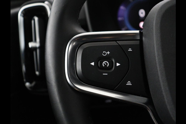 Volvo XC40 Recharge Plus | SOH 91.2% | Warmtepomp | Trekhaak | | SOH 91.2% | Warmtepomp | Trekhaak | Leder/alcantara | Stuur/stoel verwarming | Camera | Carplay | 19''