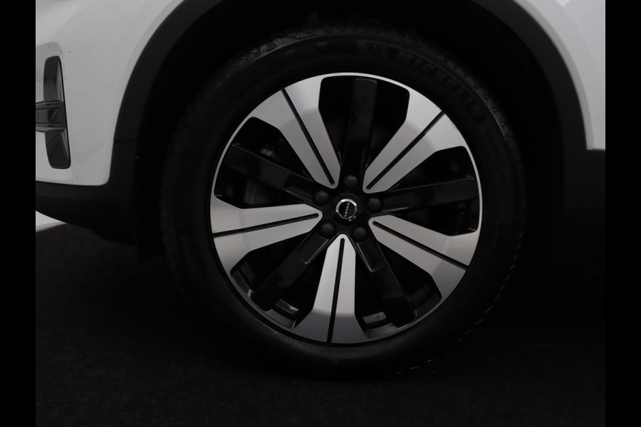 Volvo XC40 Recharge Plus | SOH 91.2% | Warmtepomp | Trekhaak | | SOH 91.2% | Warmtepomp | Trekhaak | Leder/alcantara | Stuur/stoel verwarming | Camera | Carplay | 19''