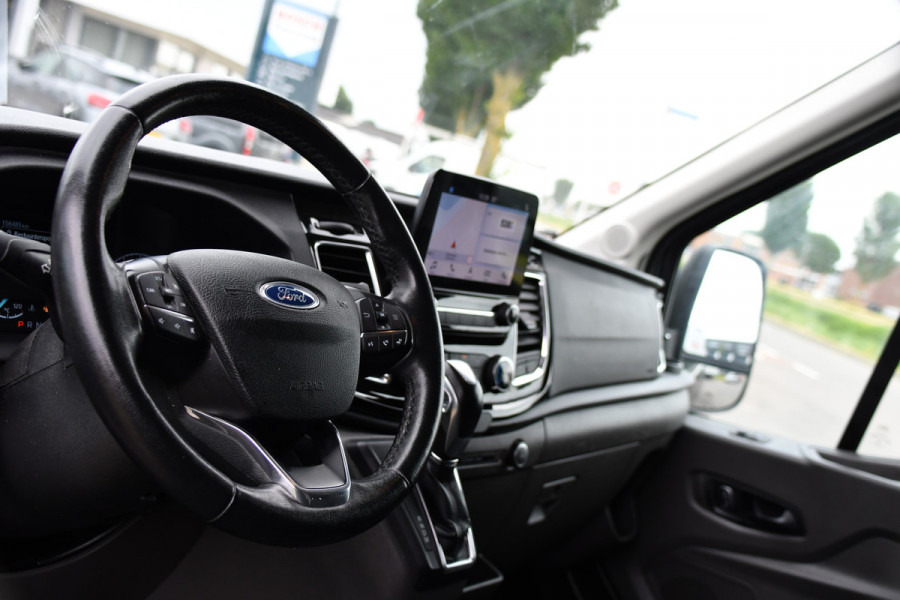 Ford Transit 350 2.0 TDCI L3H2 Limited PB Edition Camera, Cruise, Carplay, Xenon, Automaat, 185pk, Stoelverwarming, Trekhaak, Sensoren, Uniek!