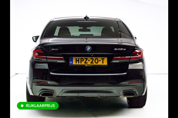 BMW 5 Serie 545e xDrive M-Sport | Open Dak | Trekhaak elec. | 360 Camera | Stoel- & Stuurverwarming | Adaptieve Cruise | Lederen bekleding, Comfortstoelen, Electrosche verstelbare voorstoelen