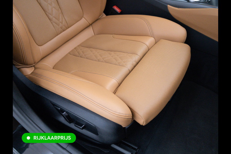 BMW 5 Serie 545e xDrive M-Sport | Open Dak | Trekhaak elec. | 360 Camera | Stoel- & Stuurverwarming | Adaptieve Cruise | Lederen bekleding, Comfortstoelen, Electrosche verstelbare voorstoelen
