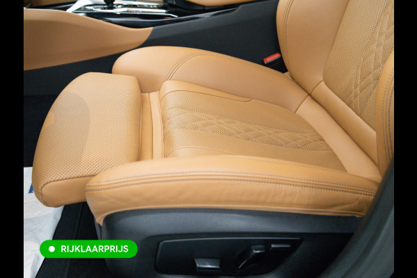 BMW 5 Serie 545e xDrive M-Sport | Open Dak | Trekhaak elec. | 360 Camera | Stoel- & Stuurverwarming | Adaptieve Cruise | Lederen bekleding, Comfortstoelen, Electrosche verstelbare voorstoelen