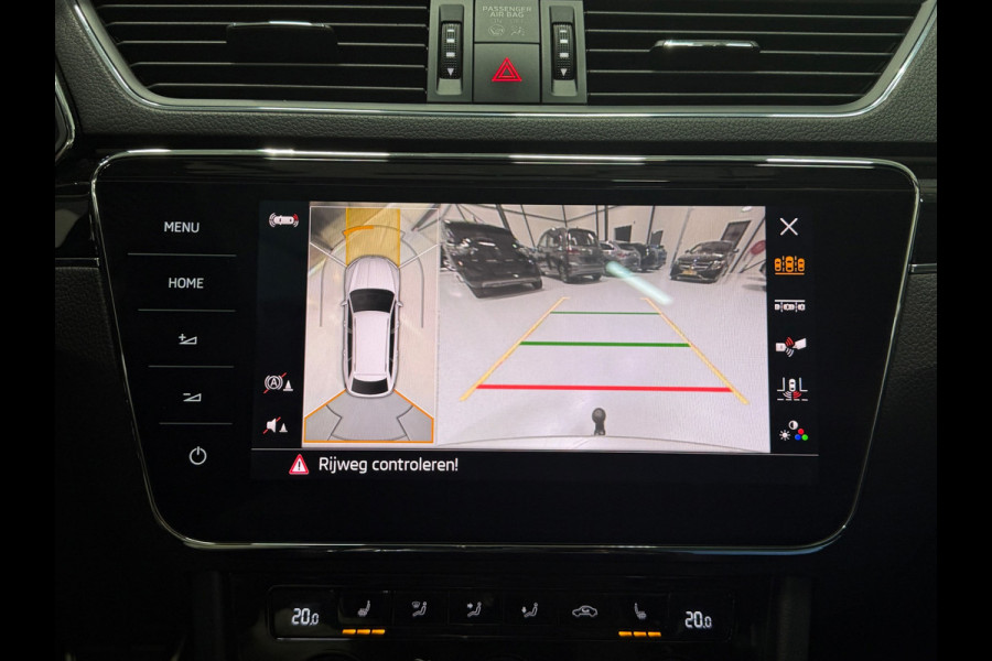 Škoda Superb Combi 1.4 TSI iV iV L&K 218PK 360° Navi Pano Trekhaak Elek. A.klep Leder