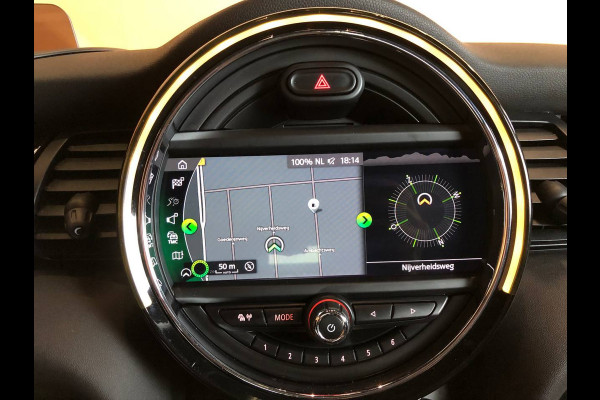 MINI 3-deurs 1.5 Cooper 60 Years Edition NL auto sportstoelen | leer | navi | led | harman kardon | pano dak | head up | dealer onderhouden