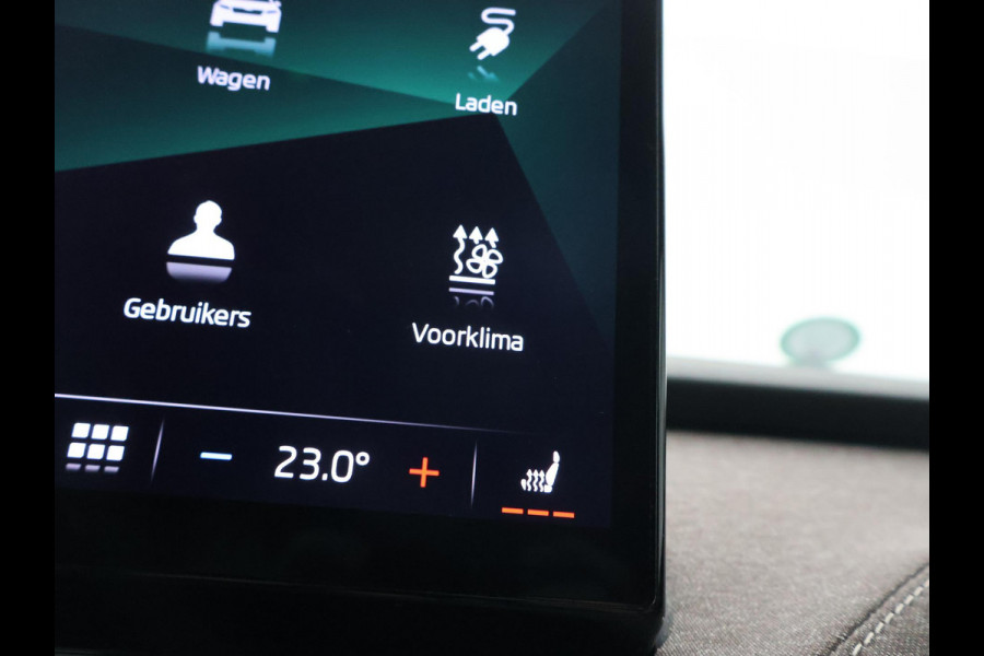 Škoda ENYAQ iV 60 FIRST EDITION + CHRYSTAL LIGHTNING | 21 INCH | ADAPTIVE CRUISE | MEMORY | SFEERVERLICHTING
