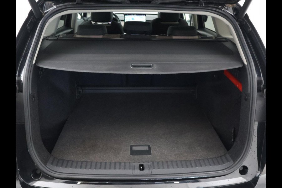 Škoda ENYAQ iV 60 FIRST EDITION + CHRYSTAL LIGHTNING | 21 INCH | ADAPTIVE CRUISE | MEMORY | SFEERVERLICHTING