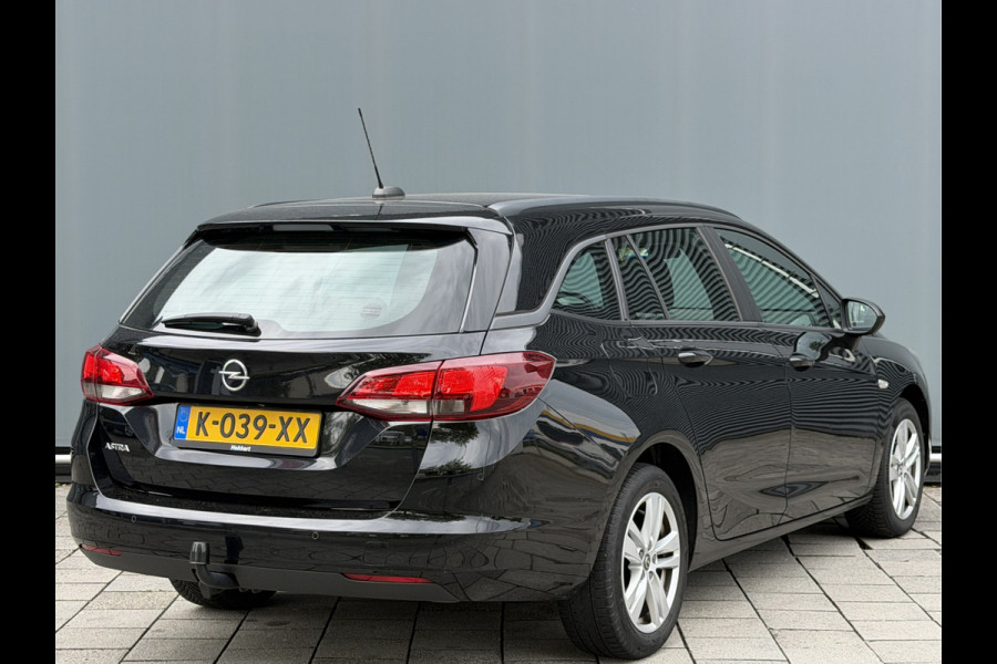 Opel Astra Sports Tourer BWJ 201 | 1.4T 146PK Edition AUTOMAAT | TREKHAAK | SPORTSTOELEN | NAVI | AIRCO | PDC 2X | CARPLAY |