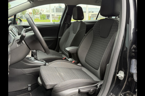 Opel Astra Sports Tourer BWJ 201 | 1.4T 146PK Edition AUTOMAAT | TREKHAAK | SPORTSTOELEN | NAVI | AIRCO | PDC 2X | CARPLAY |
