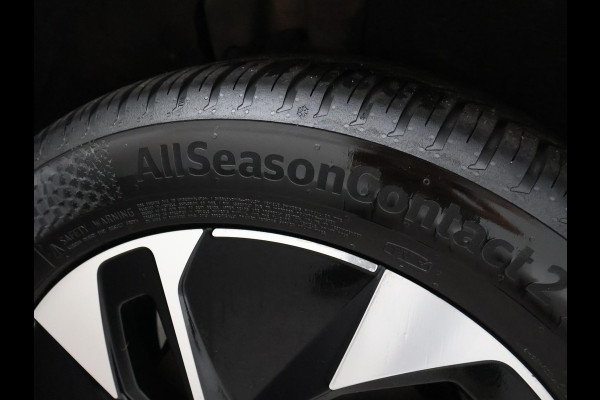 Volkswagen ID.4 PRO 77 kWh 204 PK MOONSTONE GREY + CAMERA | ADAPTIVE CRUISE | SFEER | STOELVERWARMING