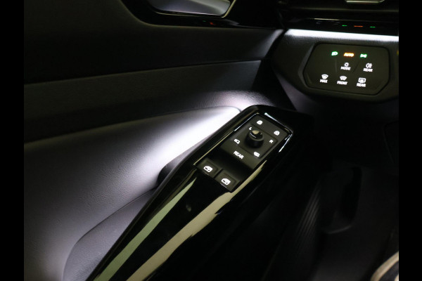 Volkswagen ID.4 PRO 77 kWh 204 PK MOONSTONE GREY + CAMERA | ADAPTIVE CRUISE | SFEER | STOELVERWARMING