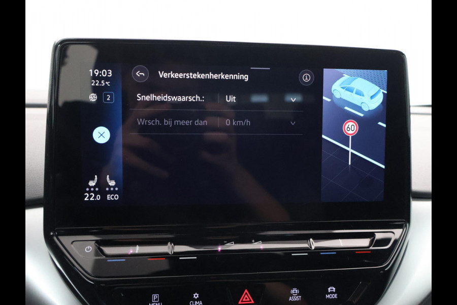 Volkswagen ID.4 PRO 77 kWh 204 PK MOONSTONE GREY + CAMERA | ADAPTIVE CRUISE | SFEER | STOELVERWARMING