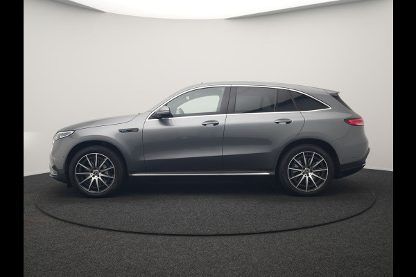 Mercedes-Benz EQC 400 4MATIC Business Solution AMG 80 kWh 408pk Dealer O.H. | Panodak | Adaptive Cruise | Head Up | 360 Camera | Burmester Audio | Lederen Sportstoelen Massage & Memory | Sfeerverlichting | Blis | Widescreen Navi | Stoelverwarming | DAB |