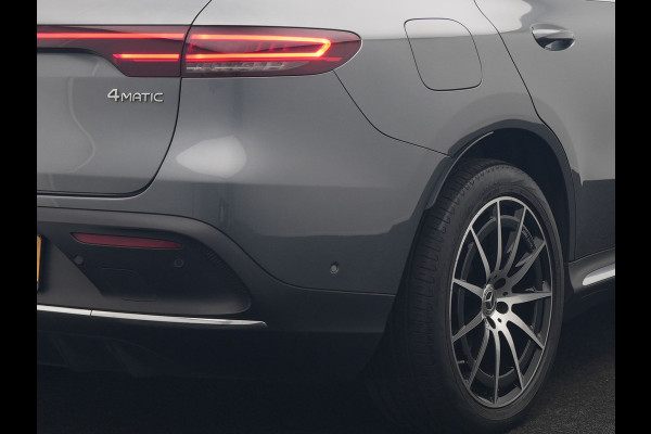Mercedes-Benz EQC 400 4MATIC Business Solution AMG 80 kWh 408pk Dealer O.H. | Panodak | Adaptive Cruise | Head Up | 360 Camera | Burmester Audio | Lederen Sportstoelen Massage & Memory | Sfeerverlichting | Blis | Widescreen Navi | Stoelverwarming | DAB |