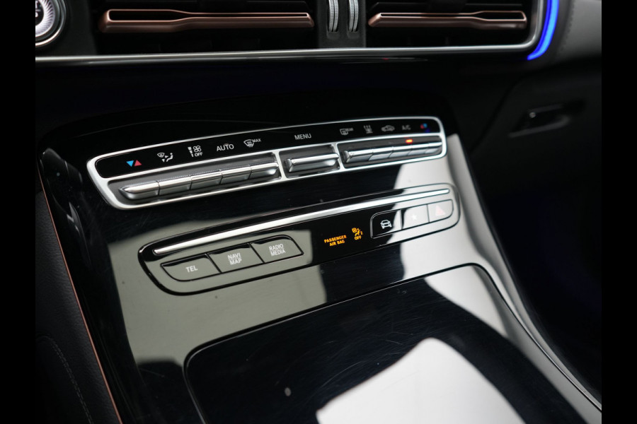 Mercedes-Benz EQC 400 4MATIC Business Solution AMG 80 kWh 408pk Dealer O.H. | Panodak | Adaptive Cruise | Head Up | 360 Camera | Burmester Audio | Lederen Sportstoelen Massage & Memory | Sfeerverlichting | Blis | Widescreen Navi | Stoelverwarming | DAB |