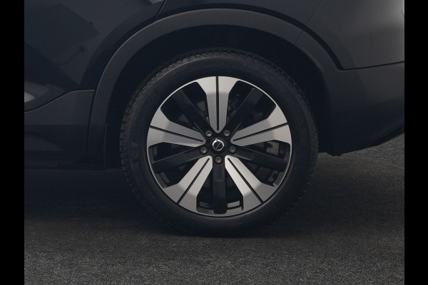 Volvo XC40 Ultimate Recharge Pure 70 kWh 231pk Dealer O.H. | Trekhaak Af Fabriek | Panodak | Adaptive Cruise | 360 Camera | Harman / Kardon | Alcantara Sportstoelen Memory & Verwarmd | Keyless | Blis | Apple Carplay | Google Assistent | DAB |