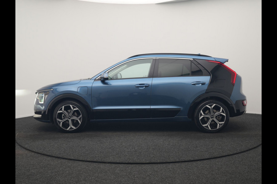 Kia Niro 1.6 GDi ExecutiveLine PHEV 182pk Dealer O.H. | Adaptive Cruise | Head Up | Camera | Harman / Kardon | Lederen Sportstoelen Ventilatie & Memory | Keyless | Blis | Stoelen & Stuur Verwarmd | Sfeerverlichting | Navigatie | DAB | Plug In Hybrid |