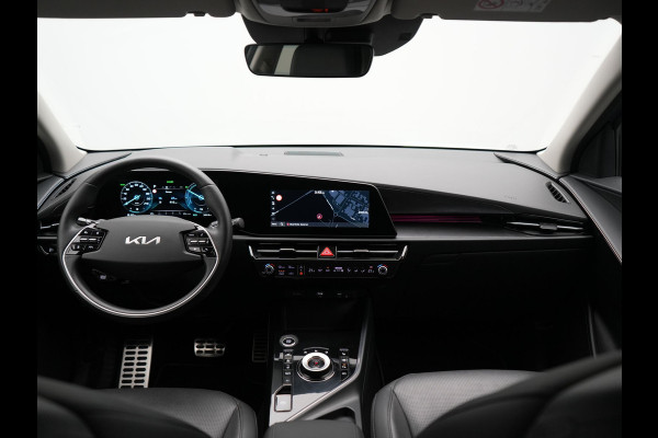 Kia Niro 1.6 GDi ExecutiveLine PHEV 182pk Dealer O.H. | Adaptive Cruise | Head Up | Camera | Harman / Kardon | Lederen Sportstoelen Ventilatie & Memory | Keyless | Blis | Stoelen & Stuur Verwarmd | Sfeerverlichting | Navigatie | DAB | Plug In Hybrid |