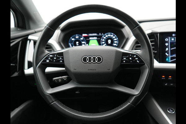 Audi Q4 e-tron 45 Quattro Edition 77 kWh 265pk Dealer O.H. | Trekhaak Af Fabriek | Stoelverwarming | Navigatie | Lane Assist | Virtual Cockpit | DAB | 19"L.M |