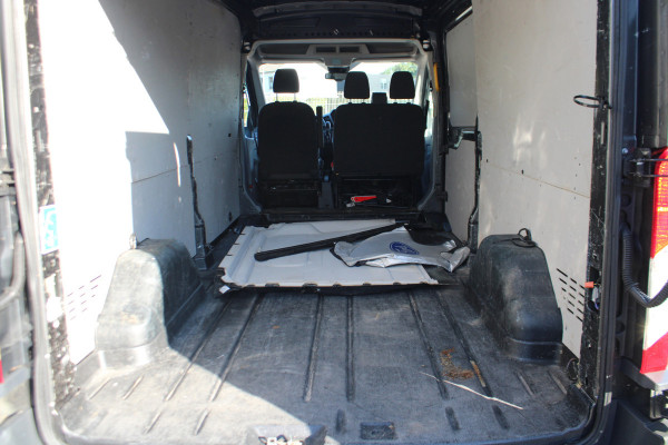Ford Transit 350 2.0 TDCI L3H2 Trend