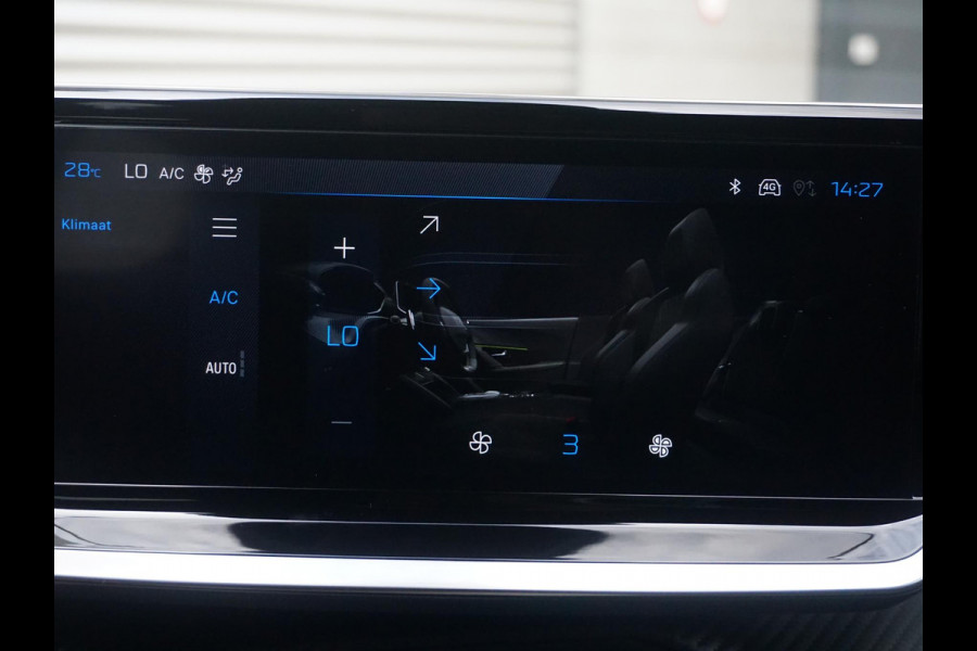 Peugeot 2008 1.2 Hybrid 136 GT 360 Camera