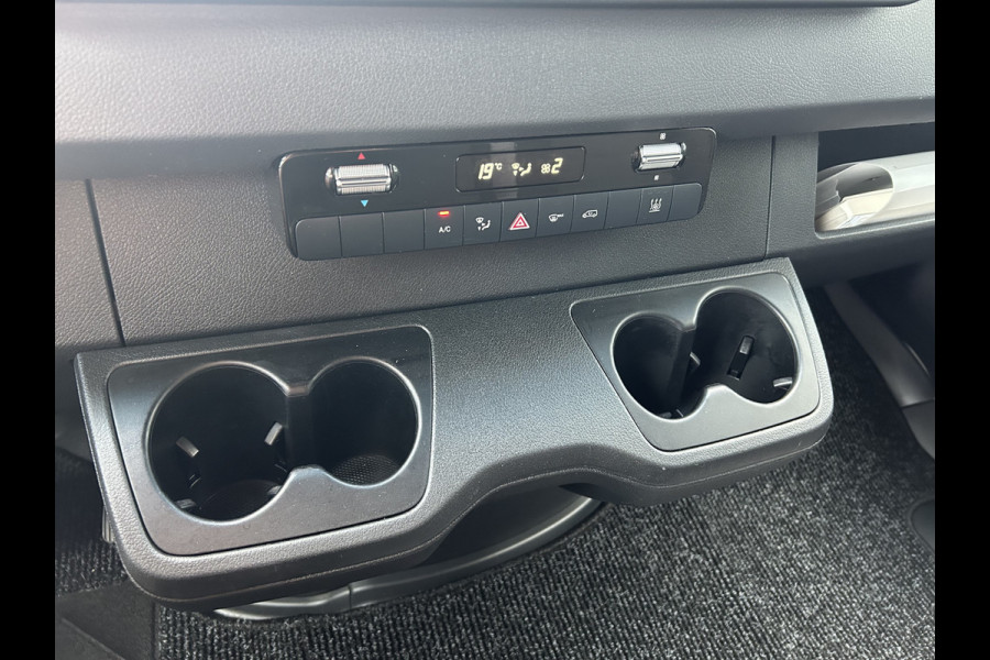 Mercedes-Benz Sprinter 317 CDI L2 H1 LED / 360 Camera / Distronic / MBUX / Navigatiesysteem / Parkeersensoren / Airco / 270 Graden achterdeuren