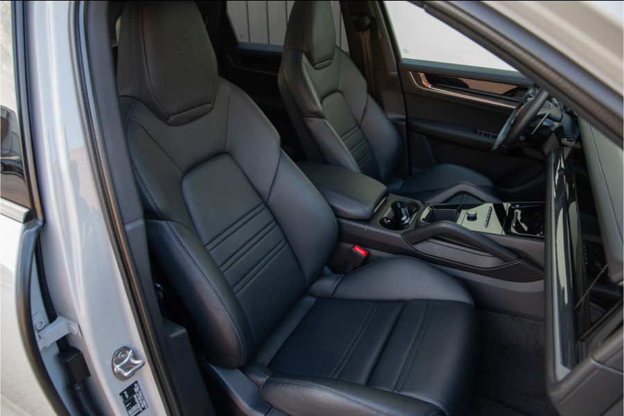 Porsche Cayenne 3.0 E-Hybrid Sport-Design, Lederpakket, Passenger Display, Pano, Bose, Adapt. Cruise, Luchtvering