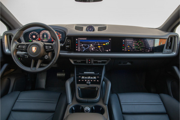 Porsche Cayenne 3.0 E-Hybrid Sport-Design, Lederpakket, Passenger Display, Pano, Bose, Adapt. Cruise, Luchtvering