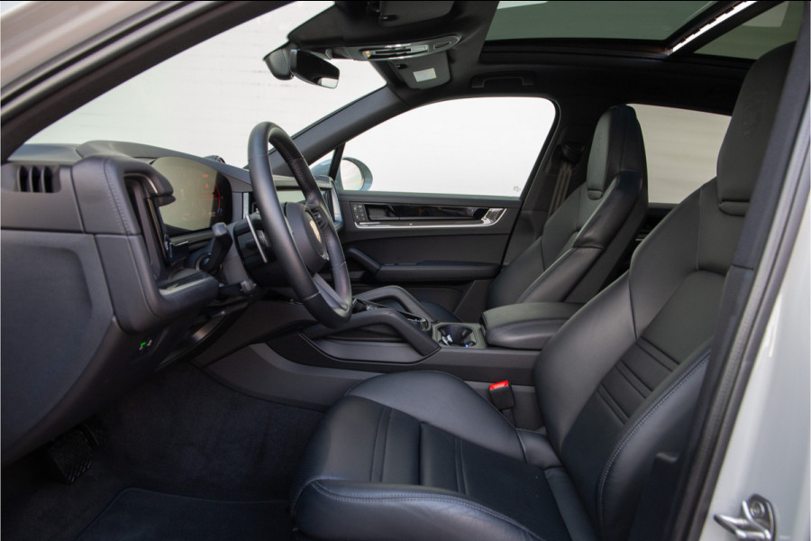Porsche Cayenne 3.0 E-Hybrid Sport-Design, Lederpakket, Passenger Display, Pano, Bose, Adapt. Cruise, Luchtvering