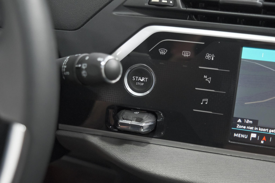 Citroën C4 Picasso PureTech 130 EAT6 Shine | Elektrische Kofferklep | Dodehoekdetectie | Massage Functie | Camera