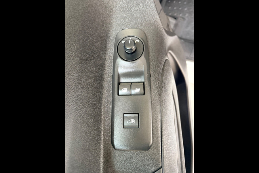 Citroën Berlingo Servicewagen automaat 1.5 BlueHDI 130pk L1H1 BOTT inrichting, Victron omvormer v230, Standkachel, RIJKLAARPRIJS!