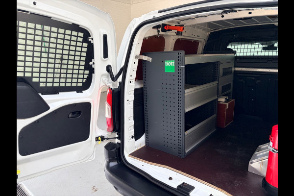 Citroën Berlingo Servicewagen automaat 1.5 BlueHDI 130pk L1H1 BOTT inrichting, Victron omvormer v230, Standkachel, RIJKLAARPRIJS!