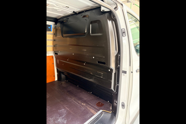 Peugeot Expert L3H1 2.0 BlueHDI 120pk Long Premium, 3Persoons, Imperiaal, Sortimo, RIJKLAARPRIJS!