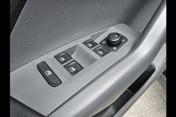 Volkswagen T-Cross 1.0 TSI Life Business Carplay! NAP! LED! Mooie/Nette Auto! Navigatie! Airco/Clima! Cruise Control!