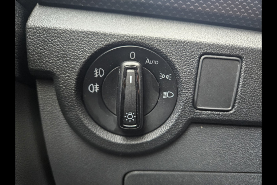 Volkswagen T-Cross 1.0 TSI Life Business Carplay! NAP! LED! Mooie/Nette Auto! Navigatie! Airco/Clima! Cruise Control!
