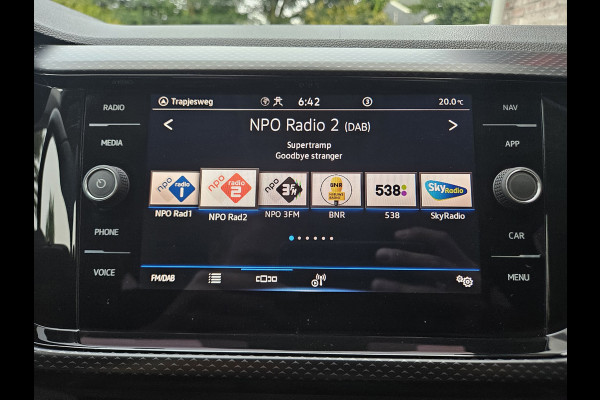 Volkswagen T-Cross 1.0 TSI Life Business Carplay! NAP! LED! Mooie/Nette Auto! Navigatie! Airco/Clima! Cruise Control!