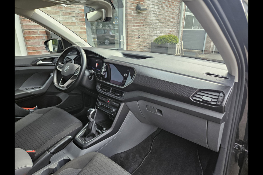 Volkswagen T-Cross 1.0 TSI Life Business Carplay! NAP! LED! Mooie/Nette Auto! Navigatie! Airco/Clima! Cruise Control!