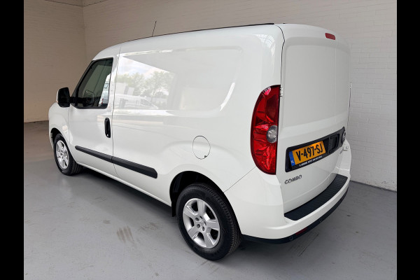 Opel Combo 1.3 CDTi 95PK L1H1 Sport, Airco, CruiseControl, LMV, 1ste eigenaar, Zeer nette bus! RIJKLAARPRIJS!