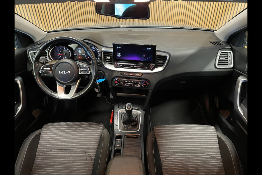 Kia Ceed Sportswagon 1.5 T-GDi DynamicLine|160PK|TREKHAAK|CARPLAY|CAMERA|CRUISE|CLIMATE|NAVIGATIE|NL-AUTO|NAP|INCL.BTW|1e EIG|