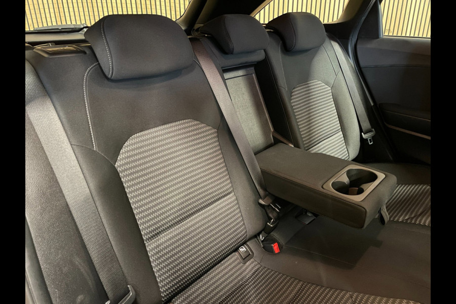 Kia Ceed Sportswagon 1.5 T-GDi DynamicLine|160PK|TREKHAAK|CARPLAY|CAMERA|CRUISE|CLIMATE|NAVIGATIE|NL-AUTO|NAP|INCL.BTW|1e EIG|