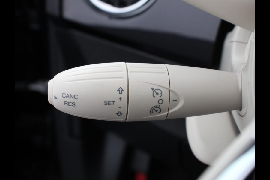 Fiat 500C 1.0 Hybrid Bellavita Navigatie  Climate Control  Apple Carplay/Android Auto  Dab Digitale Cockpit Parkeer sensoren