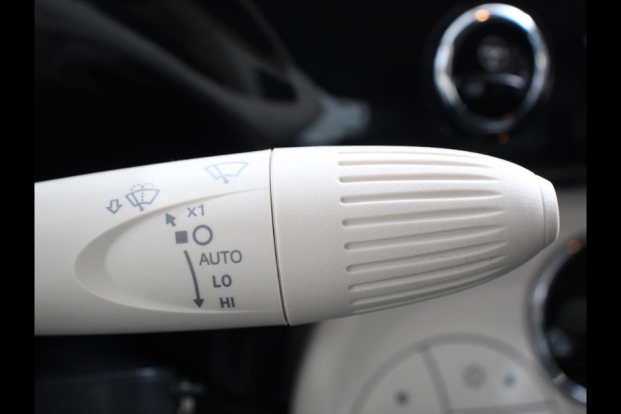 Fiat 500C 1.0 Hybrid Bellavita Navigatie  Climate Control  Apple Carplay/Android Auto  Dab Digitale Cockpit Parkeer sensoren