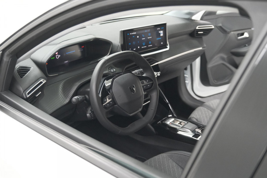 Peugeot e-208 EV Allure 50 kWh | SOH 99,9% | 11 KW Laadfunctie | Apple Carplay | Parkeersensoren