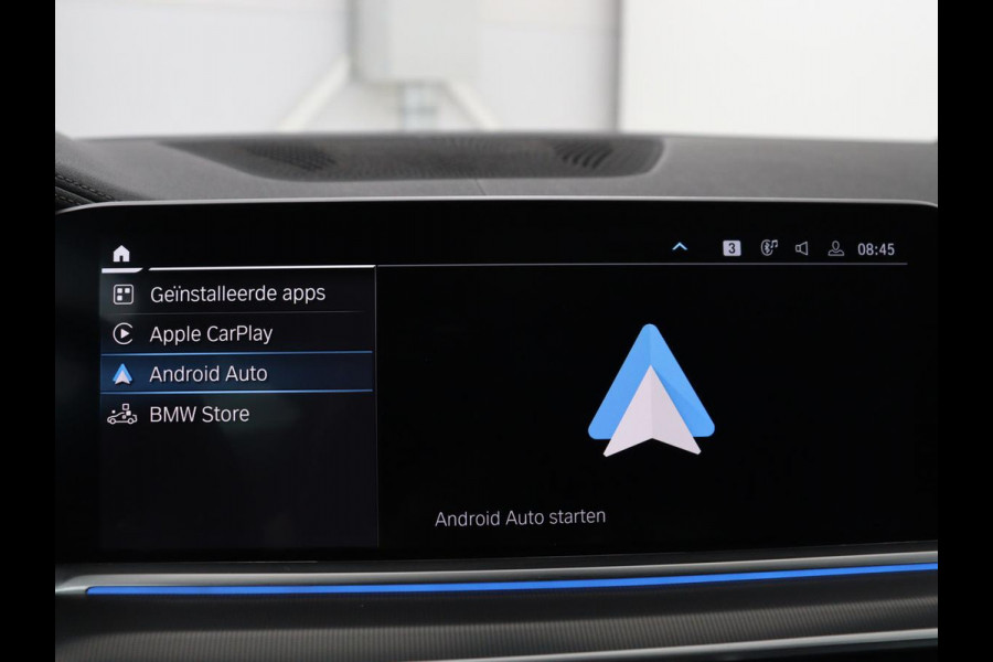 BMW X5 xDrive45e Executive M-sport | SOH 90.1% | Luchtvering | Elek. Trekhaak | Adaptive cruise | Memory | Camera | Carplay | Sfeerverlichting | Full LED | Getint glas | 20