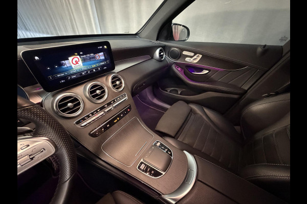 Mercedes-Benz GLC 300e 4MATIC AMG Line 19"/Luchtvering/Matrix LED/Keyless/Memory + stoelverwarming/Sfeerverlichting/Elektrische klep/Apple Carplay & Android Auto