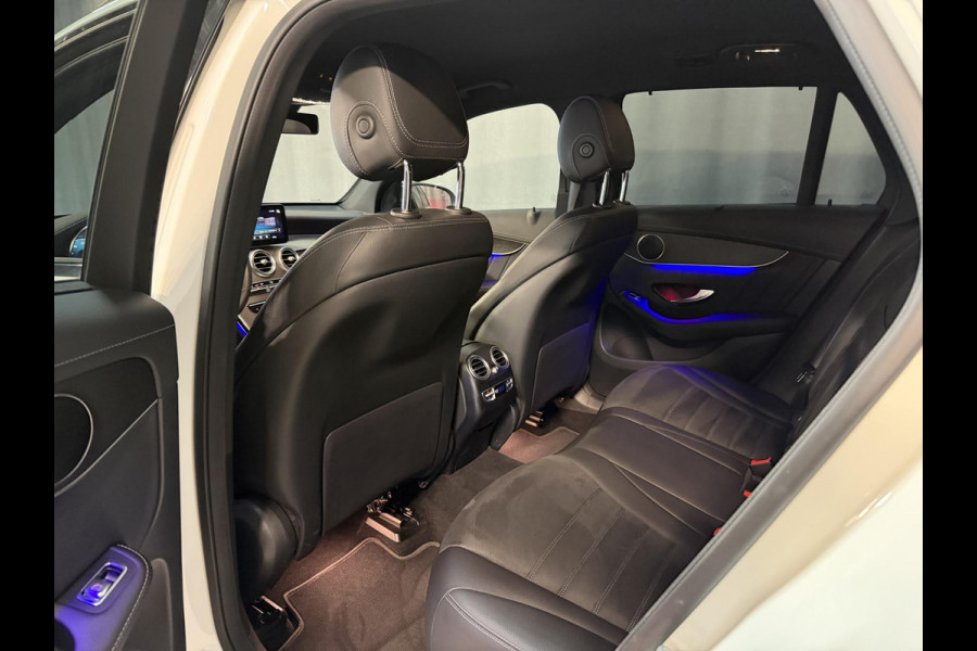 Mercedes-Benz GLC 300e 4MATIC AMG Line 19"/Luchtvering/Matrix LED/Keyless/Memory + stoelverwarming/Sfeerverlichting/Elektrische klep/Apple Carplay & Android Auto