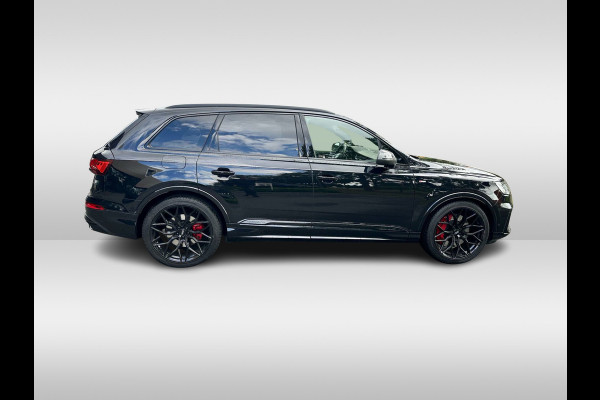 Audi Q7 60 TFSI e quattro Competition / Trekhaak / Panoramadak / 360Camera / Head-up / Softclose / Luchtvering / 22'' / Keyless / Matrix LED / Carbon intr. / Stoelventilatie+Verwarming / Stuurverwarming / Bose / Dodehoek / DAB /