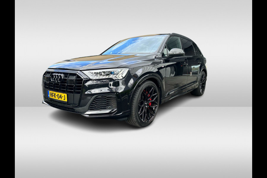 Audi Q7 60 TFSI e quattro Competition / Trekhaak / Panoramadak / 360Camera / Head-up / Softclose / Luchtvering / 22'' / Keyless / Matrix LED / Carbon intr. / Stoelventilatie+Verwarming / Stuurverwarming / Bose / Dodehoek / DAB /