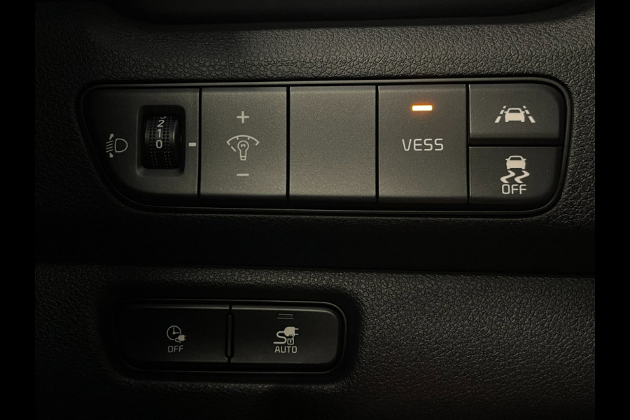 Kia e-Niro DynamicPlusLine 39 kWh|100% SOH|1/2 LEDER|DAKJE|ACC|STOEL+STUURVERW.|CARPLAY|CAMERA|CLIMA+CRUISE|VESS|NAP|NL|INCL.BTW|