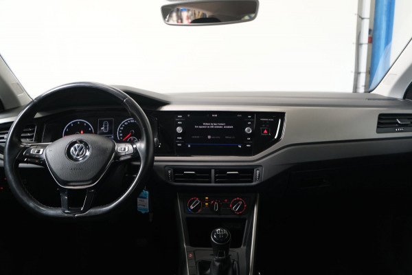 Volkswagen Polo 1.0 TSI Comfortline - N.A.P. Airco, Cruise, PDC, Navi, Carplay.